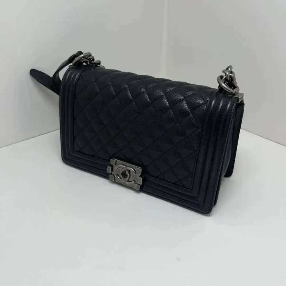 CHANEL brand color
